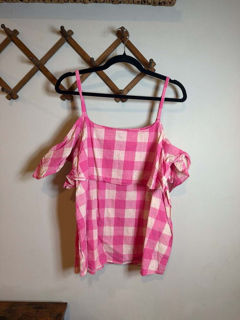 Bobeau Pink Gingham Cold Shoulder Ruffle Top Size XL